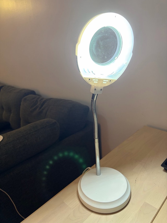 LED Magnifying Desk Lamp with Gooseneck