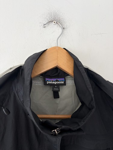 Patagonia Women’s Torrentshell City Coat Long Rain Jacket Black - photo 3