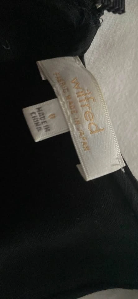 Beautiful black Aritzia Wilfred dress - photo 2