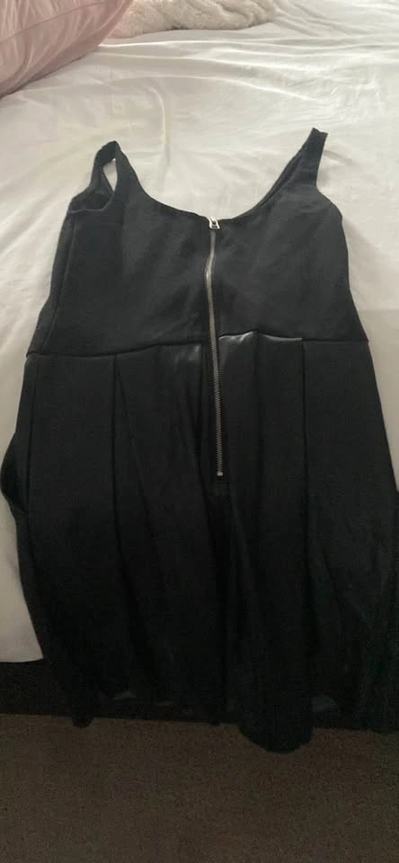 Beautiful black Aritzia Wilfred dress - photo 3