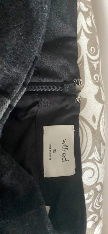 Brandy Melville and Wilfred Aritzia winter outfit - photo 2