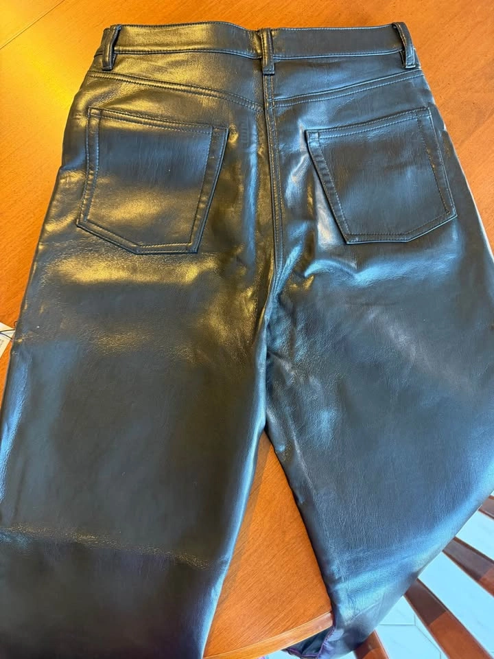 Aritzia Wilfred The Melina™ Vegan Leather Pants – Black – Size 6 - photo 4