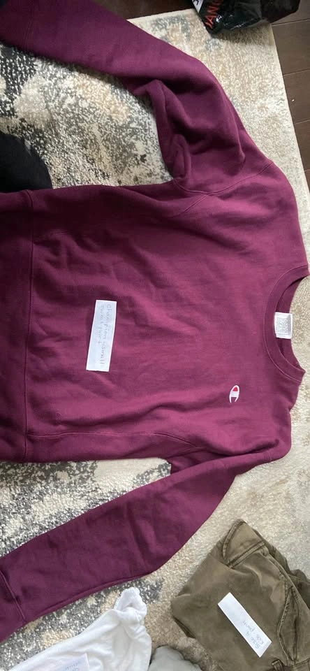Champion sweat shirt and other clothes 4 items - photo 2