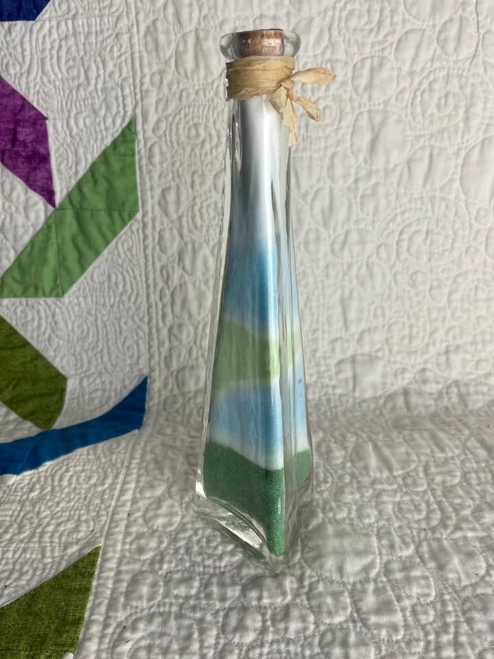 Decorative Sand Art Bottle with Pressed Flowers - photo 3