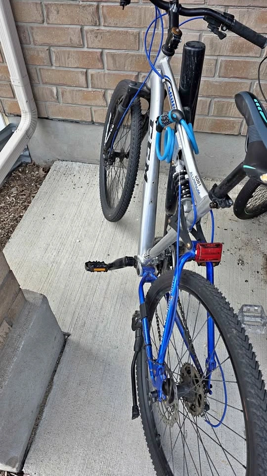CCM Scope Aluminum Full Suspension Mountain Bike