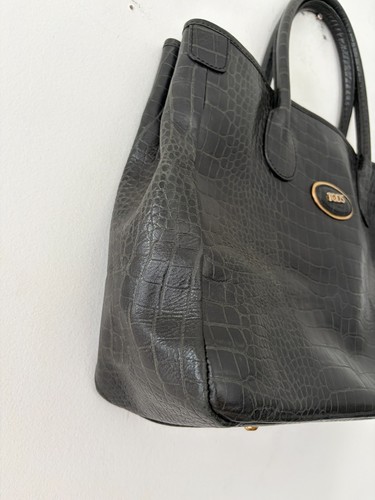 Tod's Genuine Leather Crocodile Embossed Black Handbag - photo 3