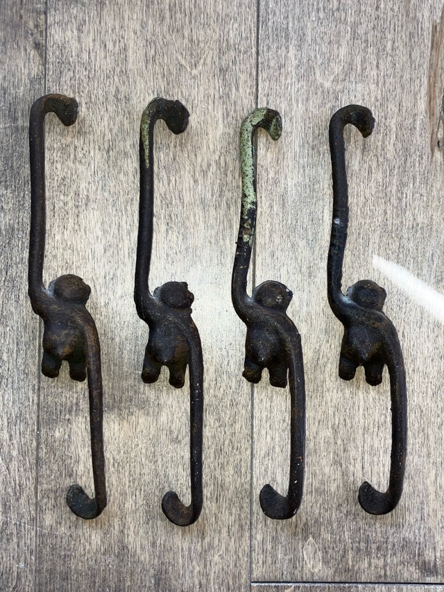 Antique Cast Iron Hanging Monkeys - photo 3