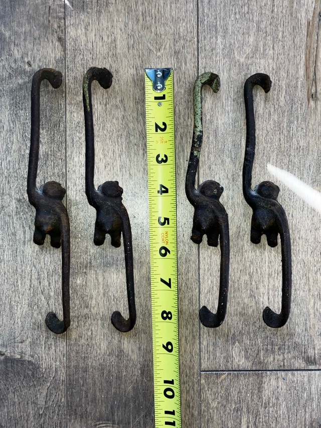 Antique Cast Iron Hanging Monkeys - photo 4