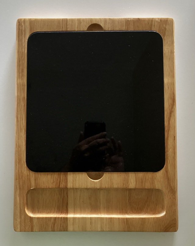 Cutting Board with Quartz - photo 2