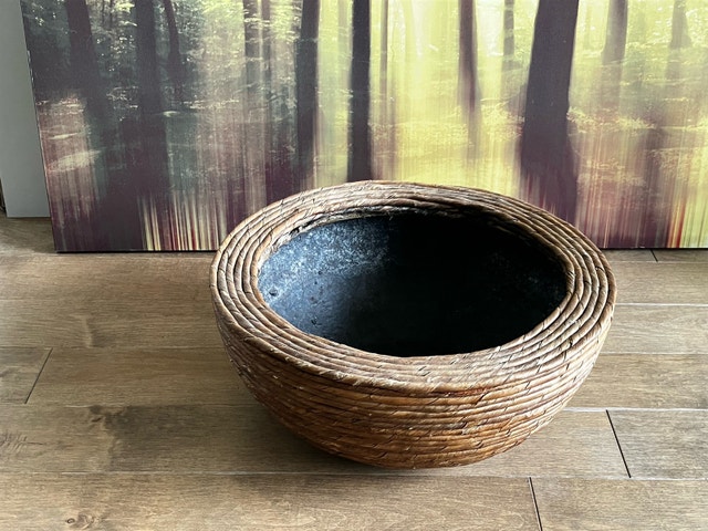 Large planter - photo 2