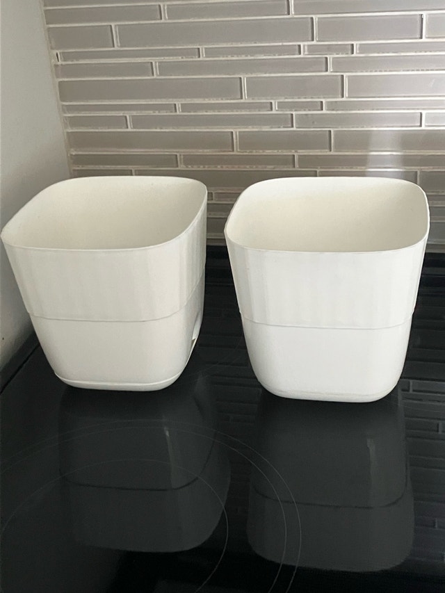 Plastic Flower Pots 6” - photo 2