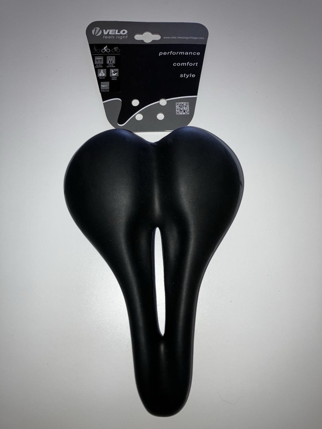 Velo Bio Logic D2 wide channel bike seat