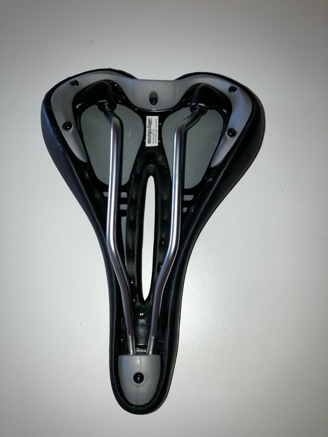 Velo Bio Logic D2 wide channel bike seat - photo 3