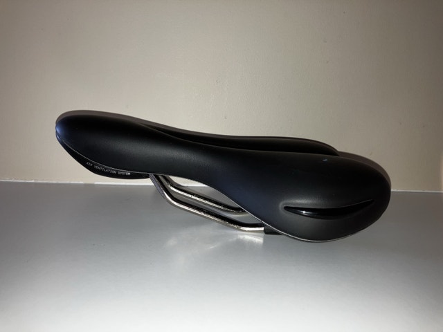 Velo Bio Logic D2 wide channel bike seat - photo 5