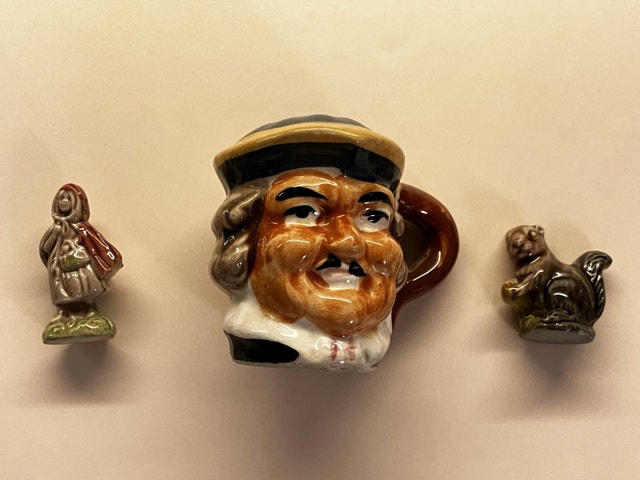 Vintage Porcelain Tea Figurines and Toby French