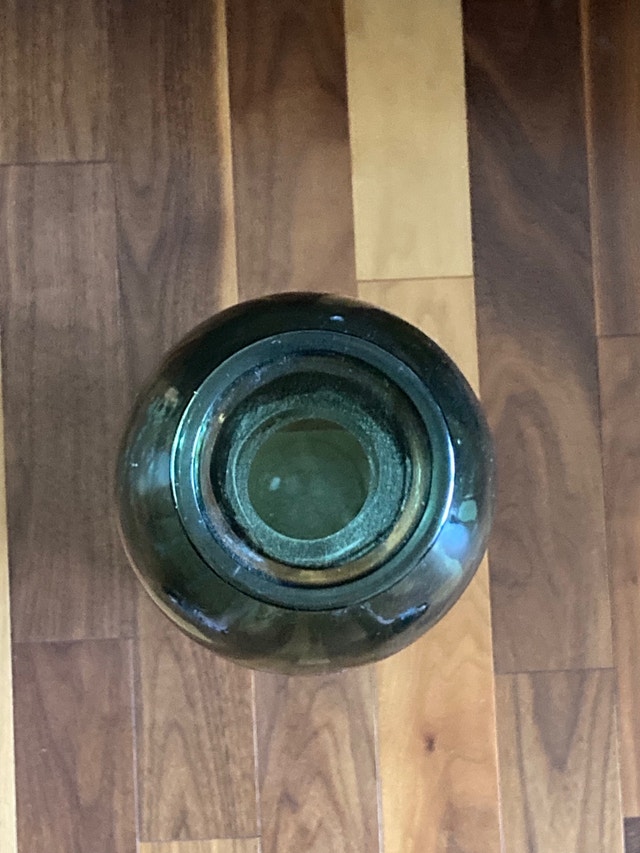 Huge green bottle - photo 3