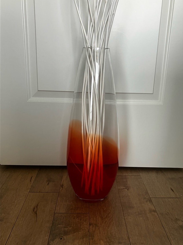 Glass vase with reeds - photo 4