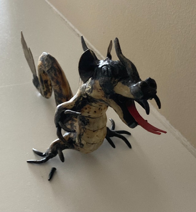 Acrylic Dragon sculpture from Malaysia or Thailand - photo 4