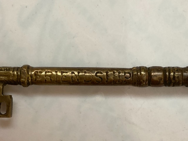 Vintage Brass Friendship Key - photo 3