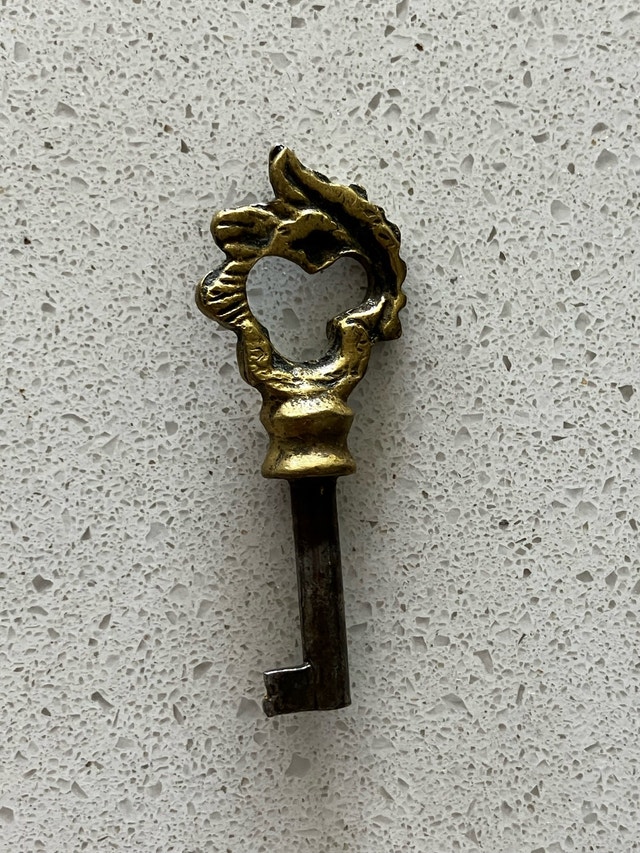 Antique Ornate Brass Key - photo 2