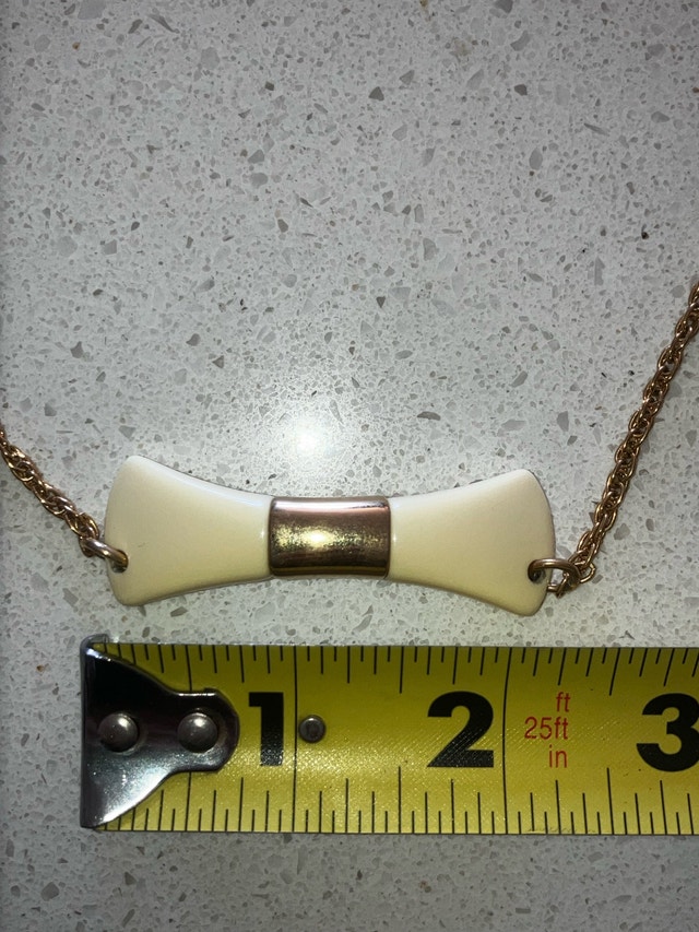 Vintage Bowtie costume jewelry - photo 3