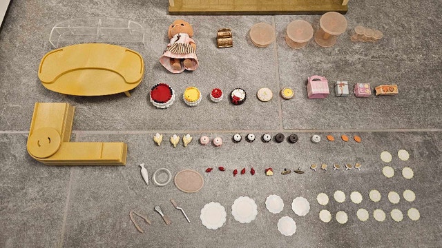 Sylvanian Families Village Cake Shop