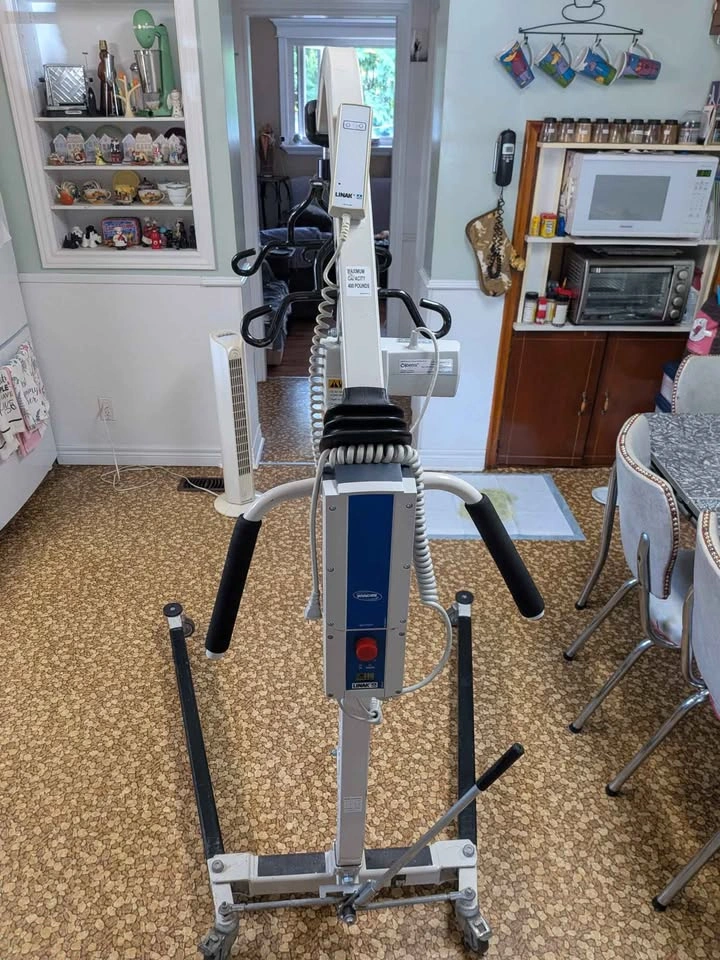 Hoyer Electric Patient Lift - photo 3
