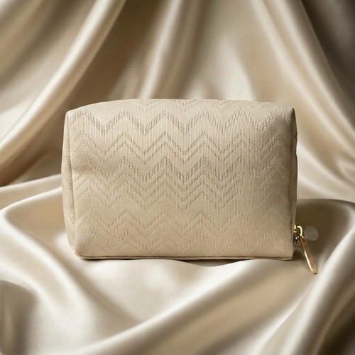 NEW Delta One Missoni Amenity Kit Cream Pouch - photo 5