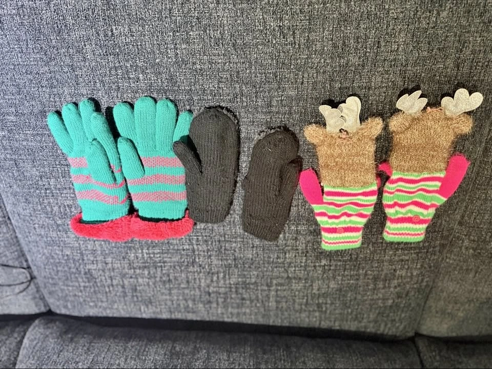 Kids Winter Gloves & Mittens - Lot of 3 Pairs