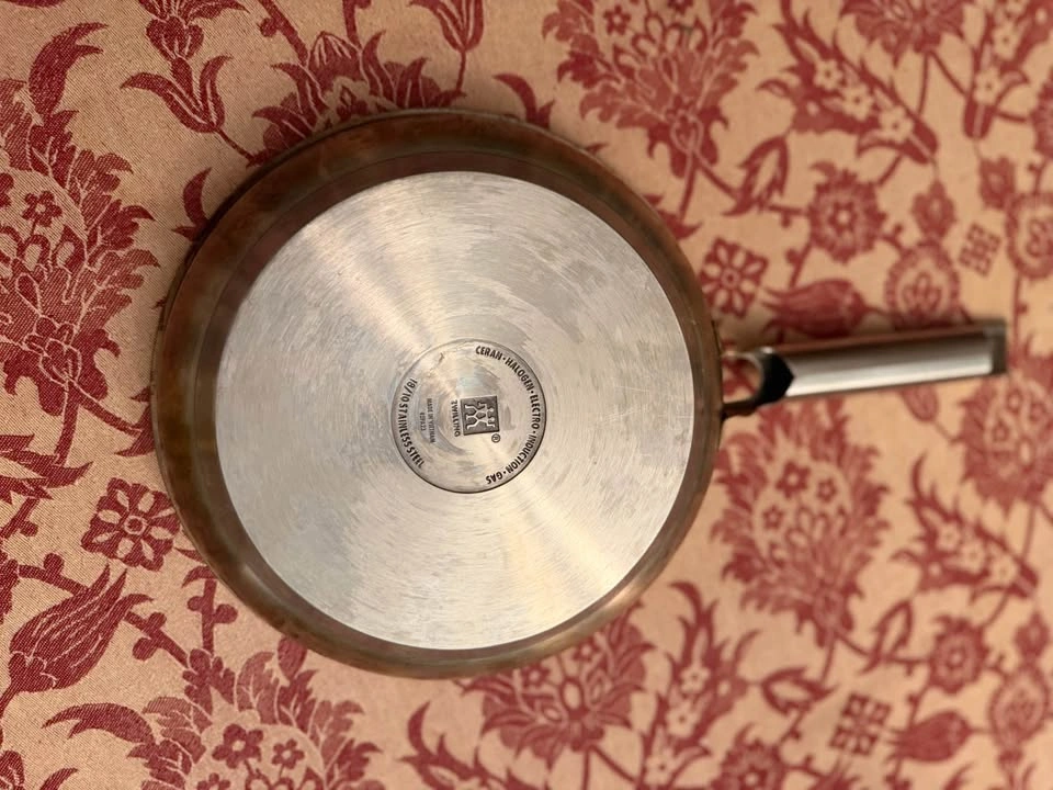 ZWILLING 10” Stainless Steel Frying Pan – Induction Compatible - photo 3