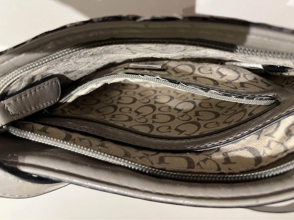 Guess crossbody bag - photo 2