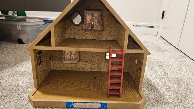 Sylvanian Families Deluxe Family House