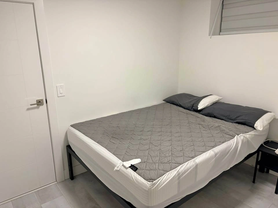 1 Bed 1 Bath - House
