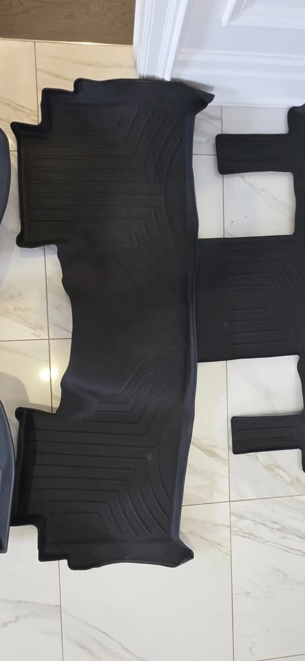 WeatherTech Floor Mats 2021-2024 Escalade Tahoe Suburban - photo 4