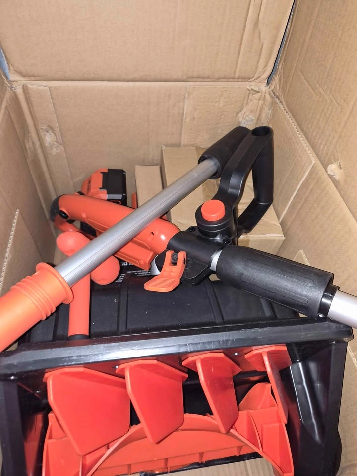 Voltask Cordless Snow Shovel SS-20B - photo 2