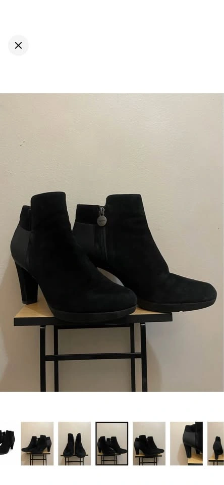 Geox Black Suede Ankle Booties with Block Heel – Size 41 EUC - photo 3