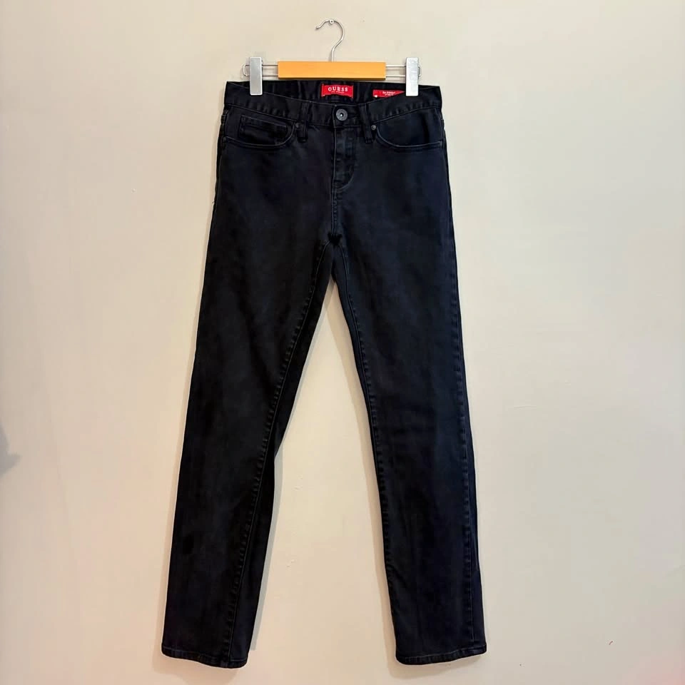 Guess Slim Straight “Del Mar Fit” Black Jeans – Size 29x32 EUC