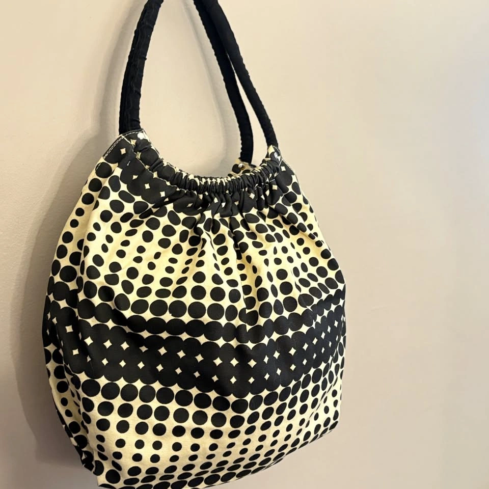 Cream & Black Polkadot Ombre Canvas Hobo Shoulder Bag - photo 2