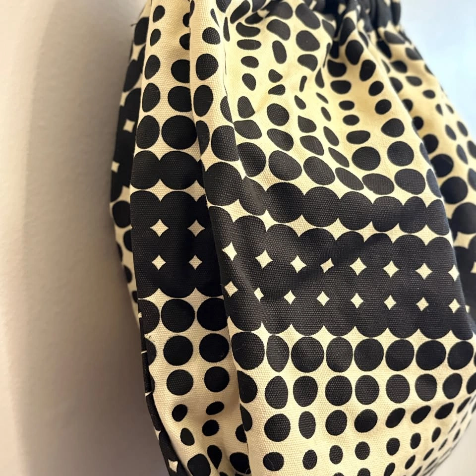 Cream & Black Polkadot Ombre Canvas Hobo Shoulder Bag - photo 4
