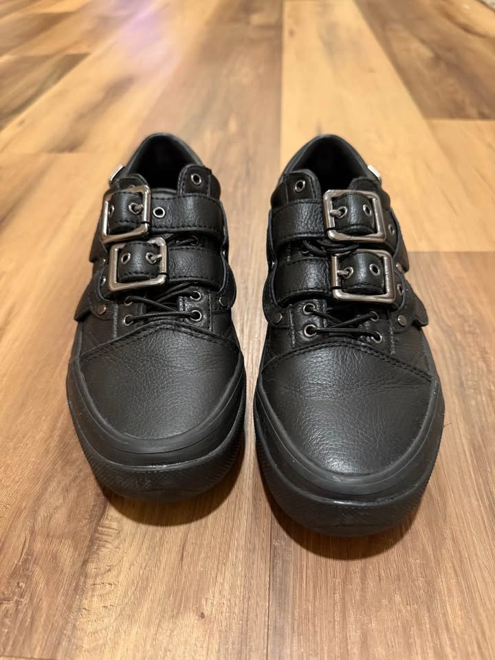Vans - photo 2