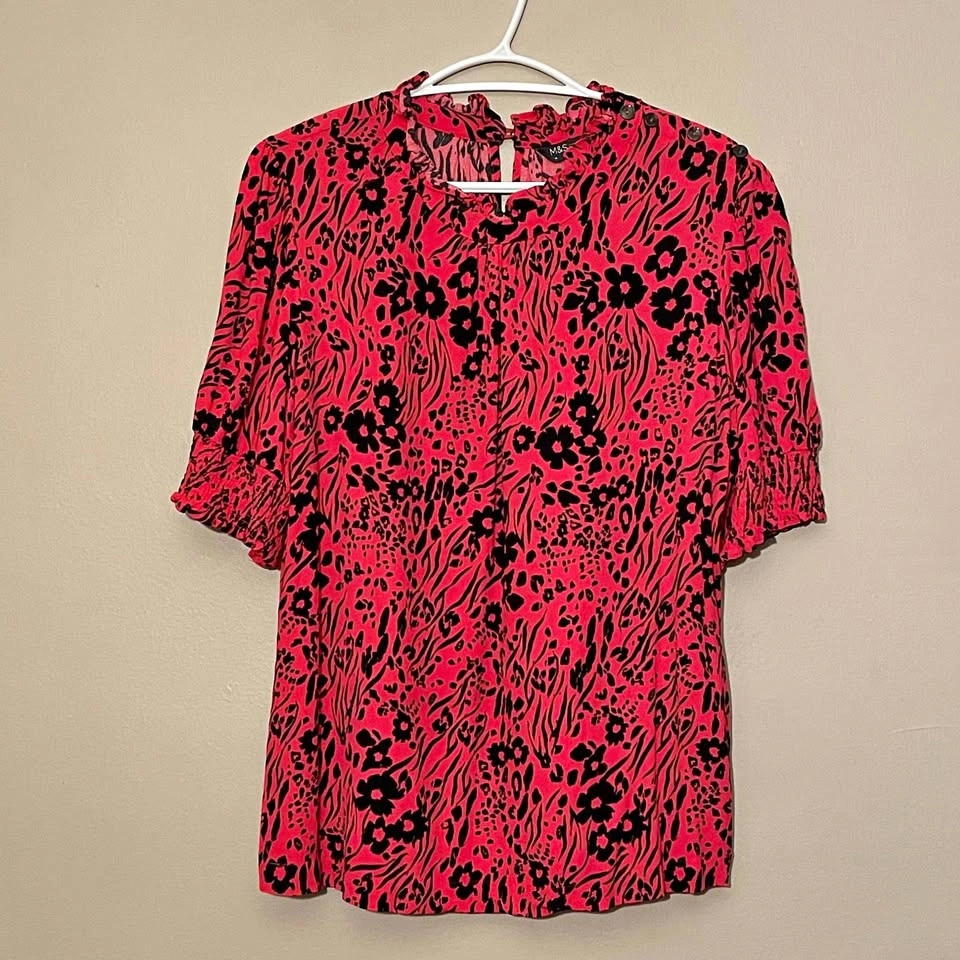 Marks & Spencer Pink & Black Floral Blouse w Ruffled Trim Size 1