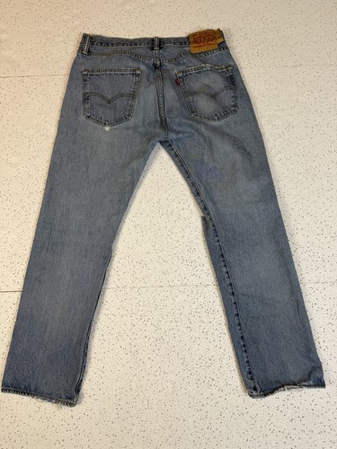 Levi's 501 Original Fit Jeans Men's W33 L30 Light Wash - photo 2