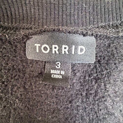 Torrid Womens Plus 3 Black Christmas Dinosaur Skeleton Sweatshir - photo 3