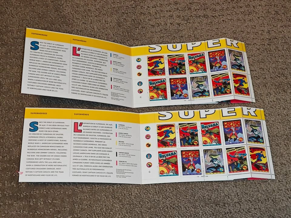Stamp Booklets - 1995 Comic Book Superheroes (Set of 2)