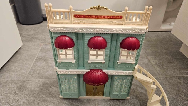 Sylvanian Families Delicious Restaurant - photo 3