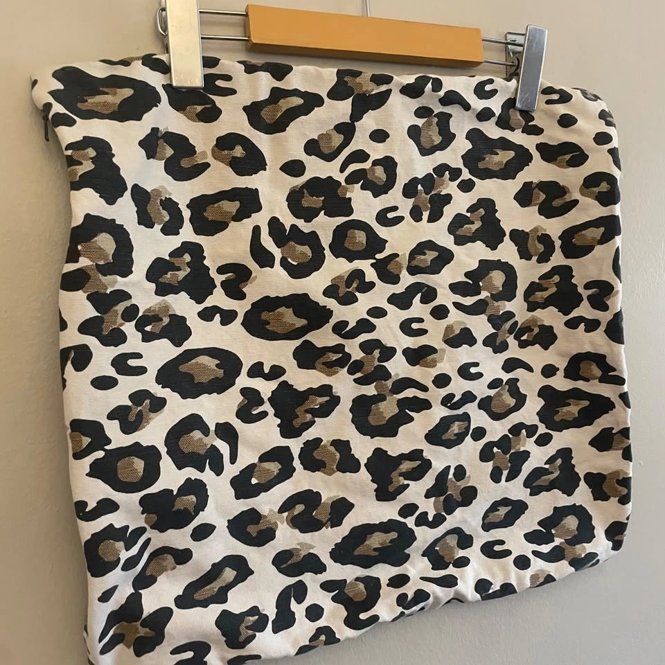 Indigo Leopard Print Pillow Cover 16x16” - photo 3