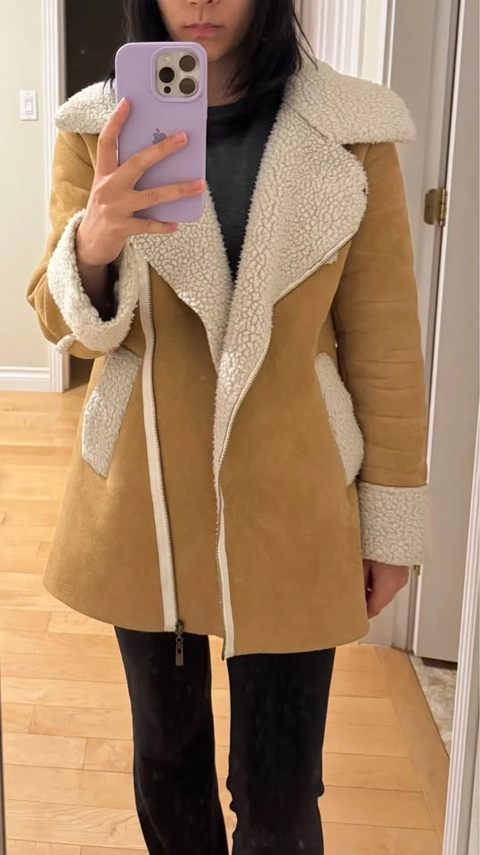 Sherpa Coat - Size Medium - photo 4