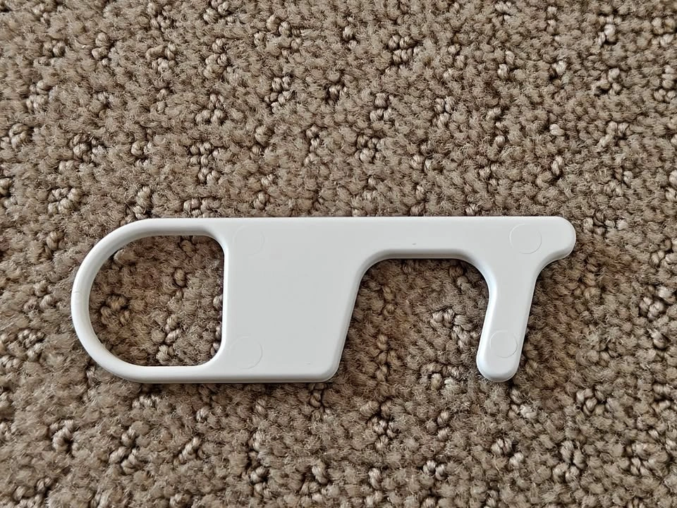 No Touch Door Opener Tool / No Contact Keychain - Plastic