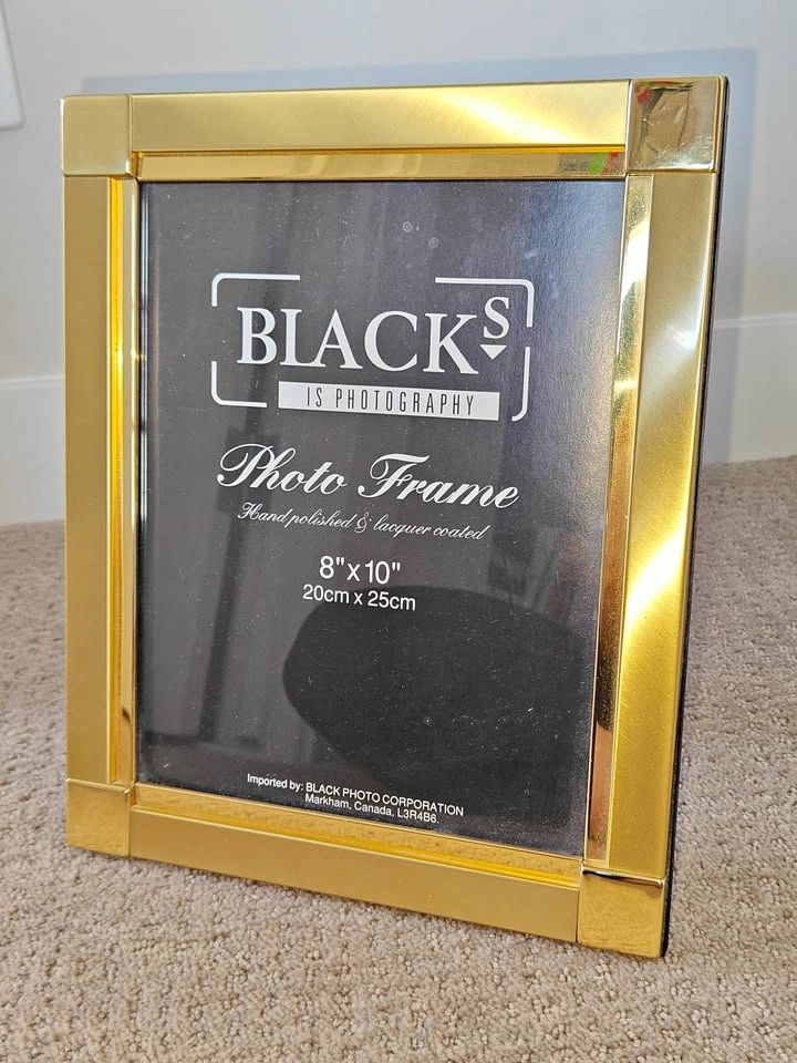 Black's Gold Metal Picture Photo Frame - 8" x 10"