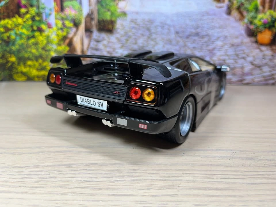 1:18 Brand NEW Lamborghini Diablo SV black Diecast Model Car - photo 5